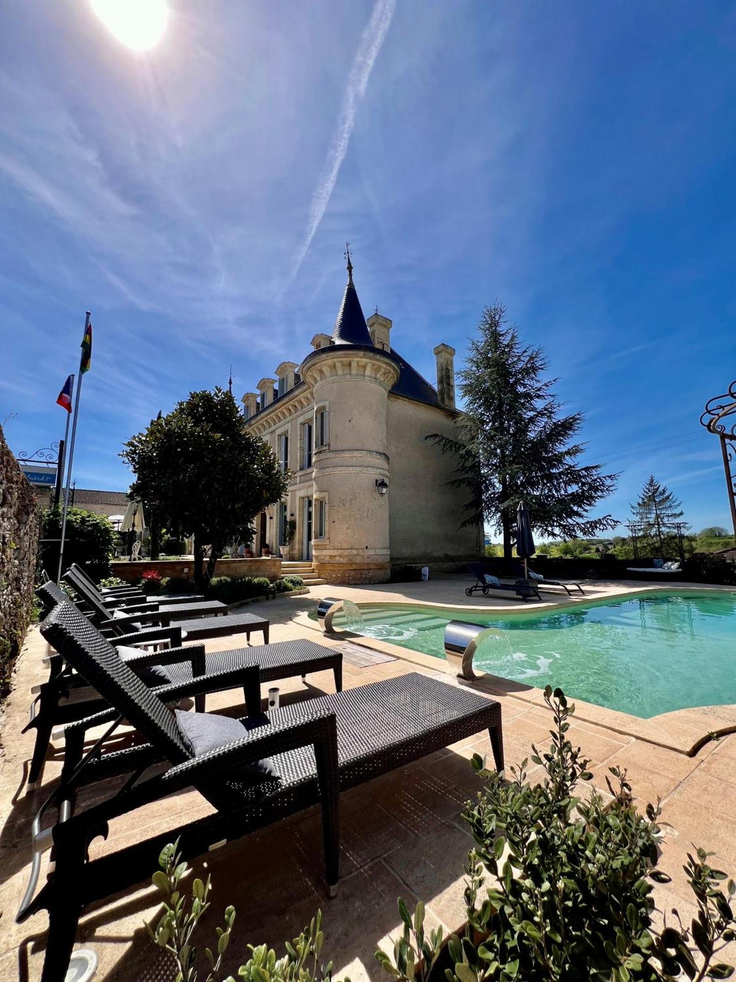 Chateau Hotel Edward 1Er Монпазьє Екстер'єр фото